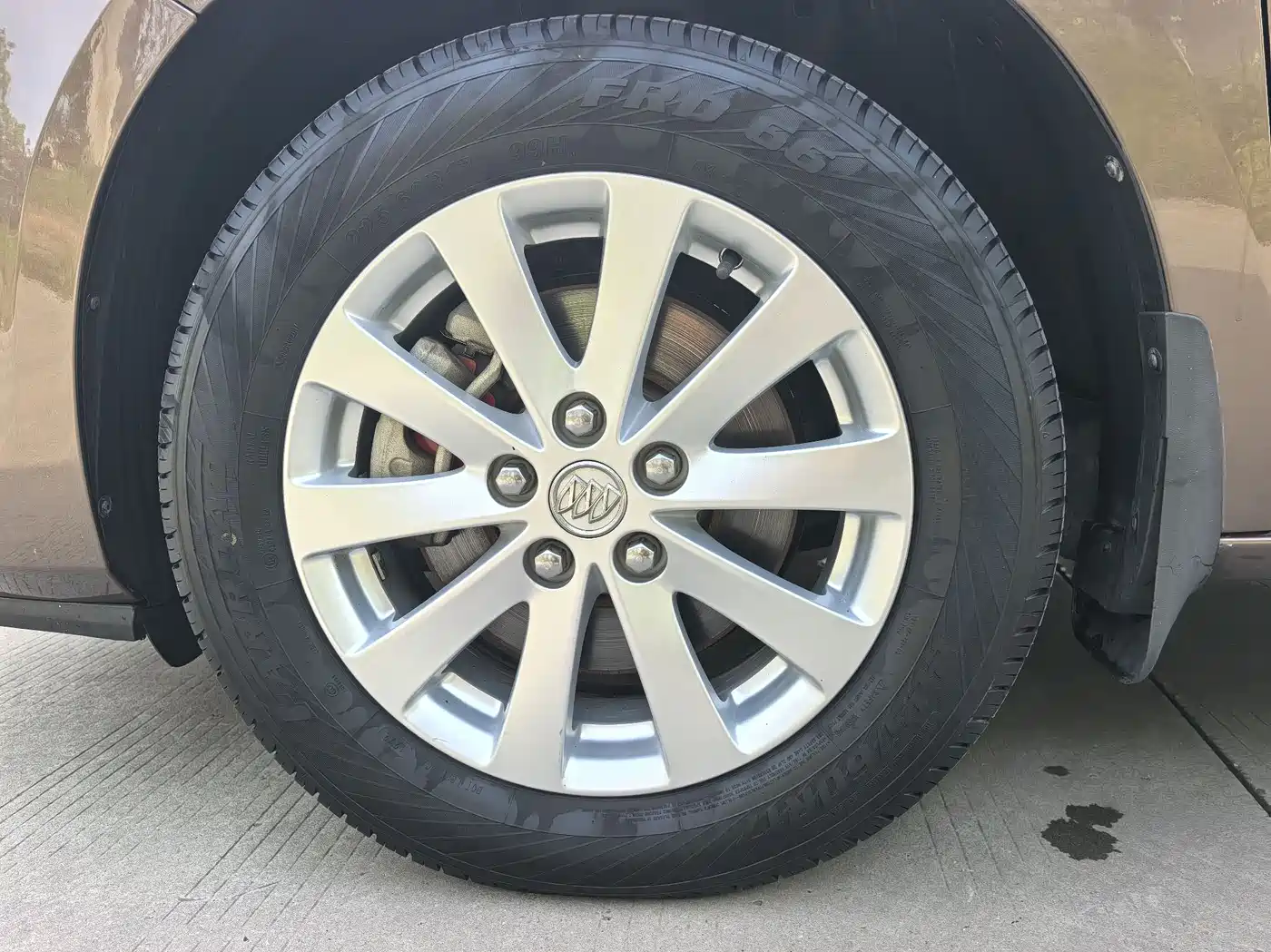 Buick GL8 2018 28T Premium Model China VI фото 9
