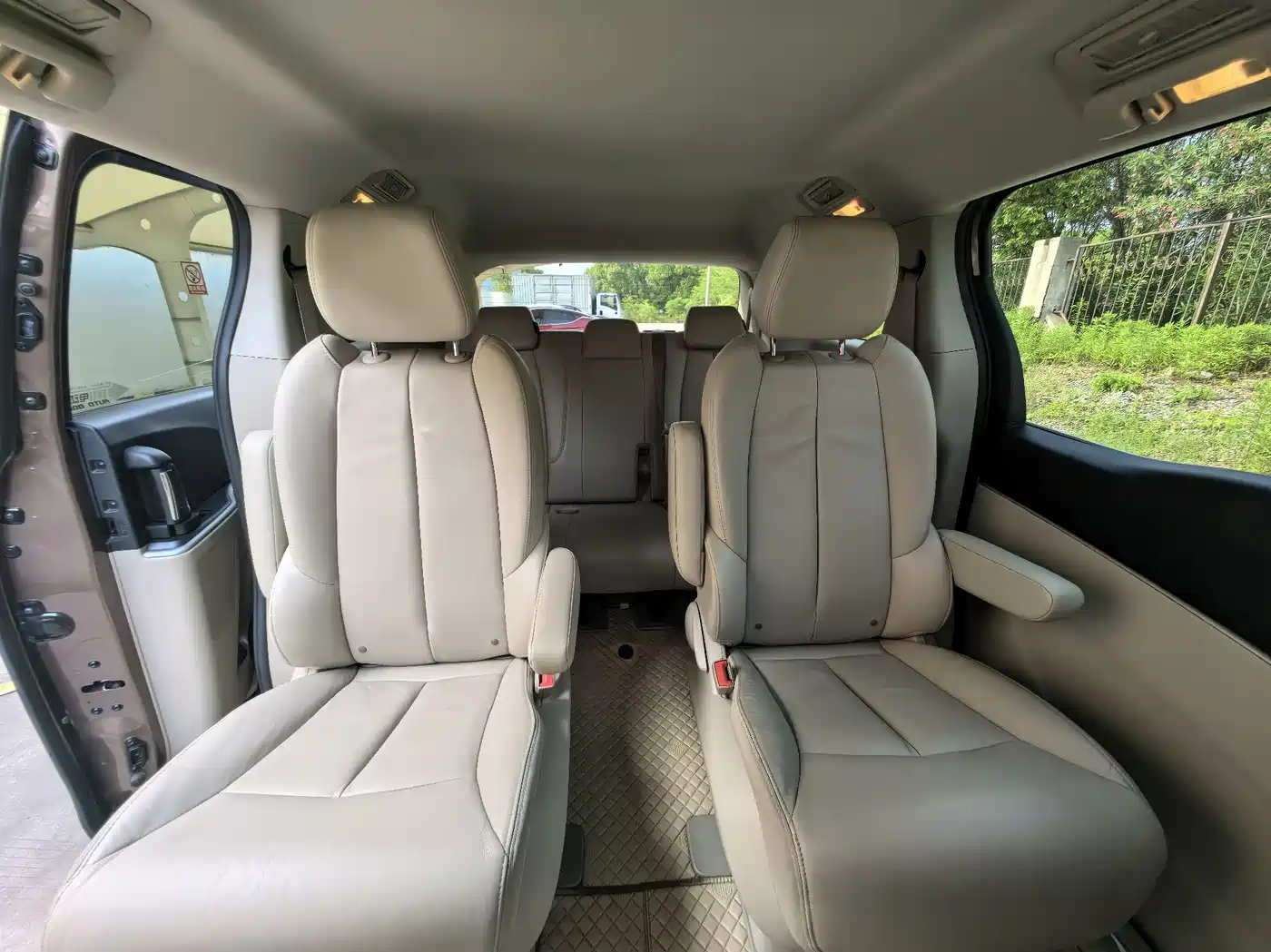 Buick GL8 2018 28T Premium Model China VI фото 23