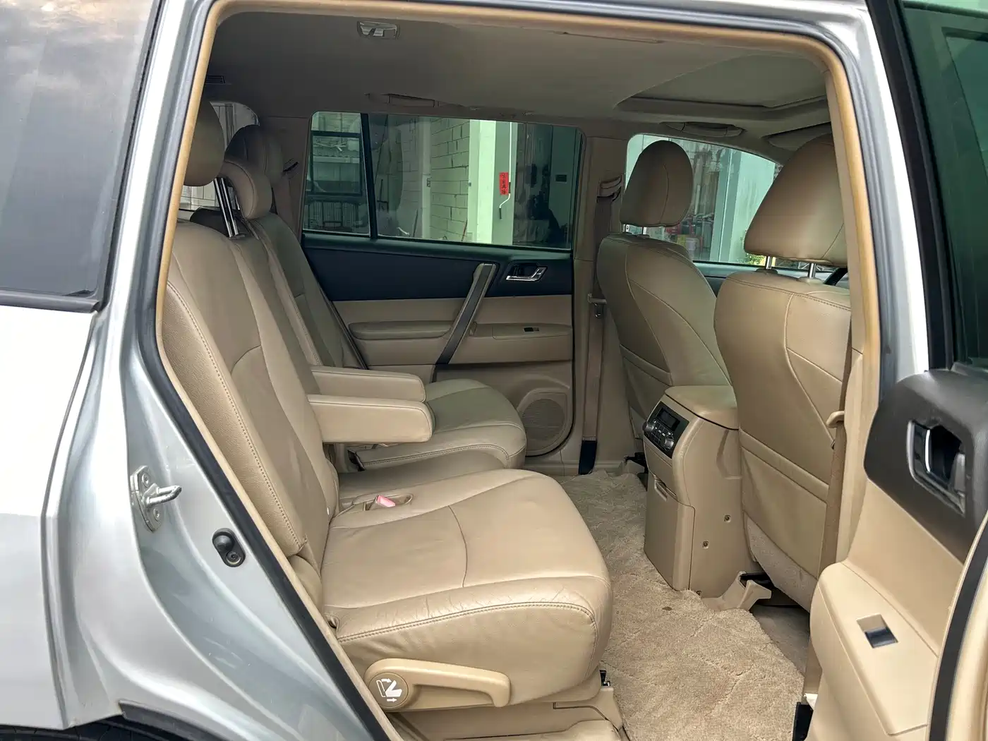Toyota Highlander 2009 3.5L 4WD 7-seater Luxury Edition фото 30