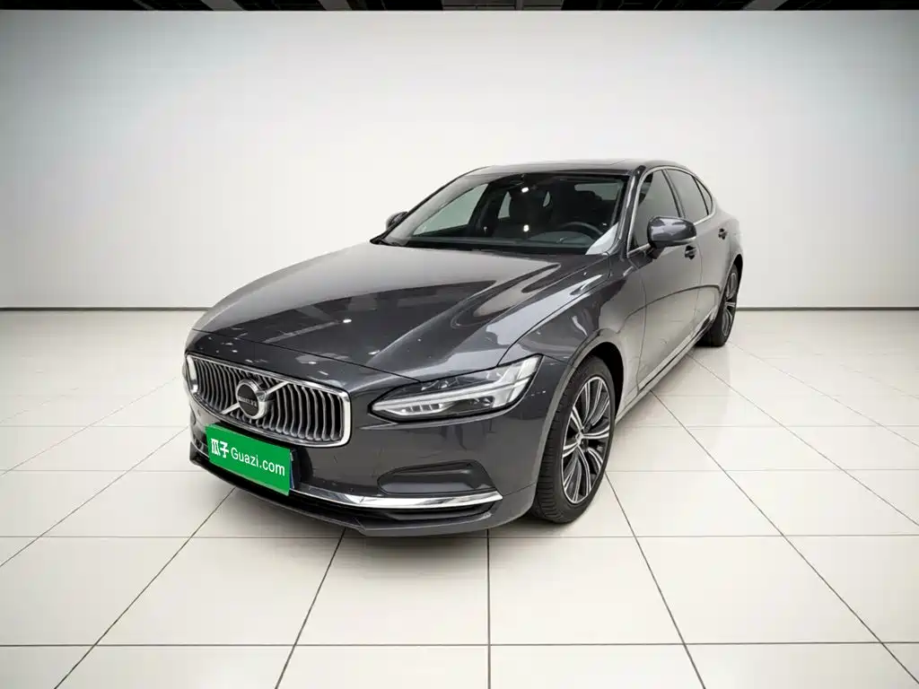  Volvo Volvo S90 2021 Model B5 Momentum Luxury Edition