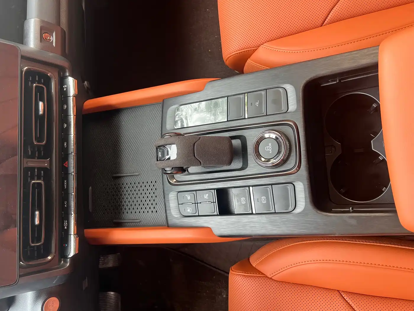 Фото 7 - Haval H9