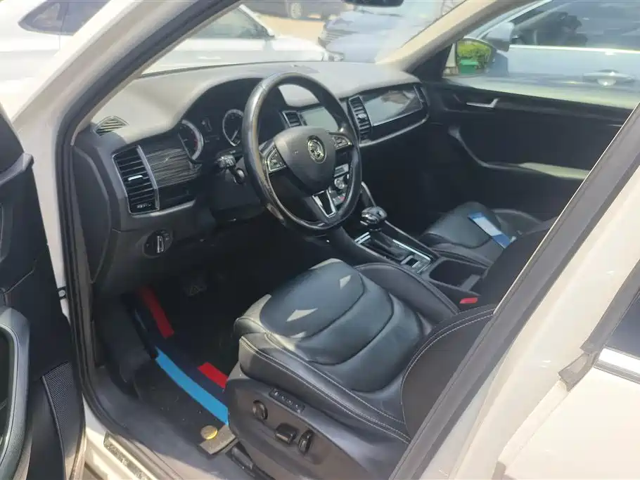 Škoda Kodiaq 2018 Facelift TSI330 5-seat 2WD Premium Luxury Edition фото 9