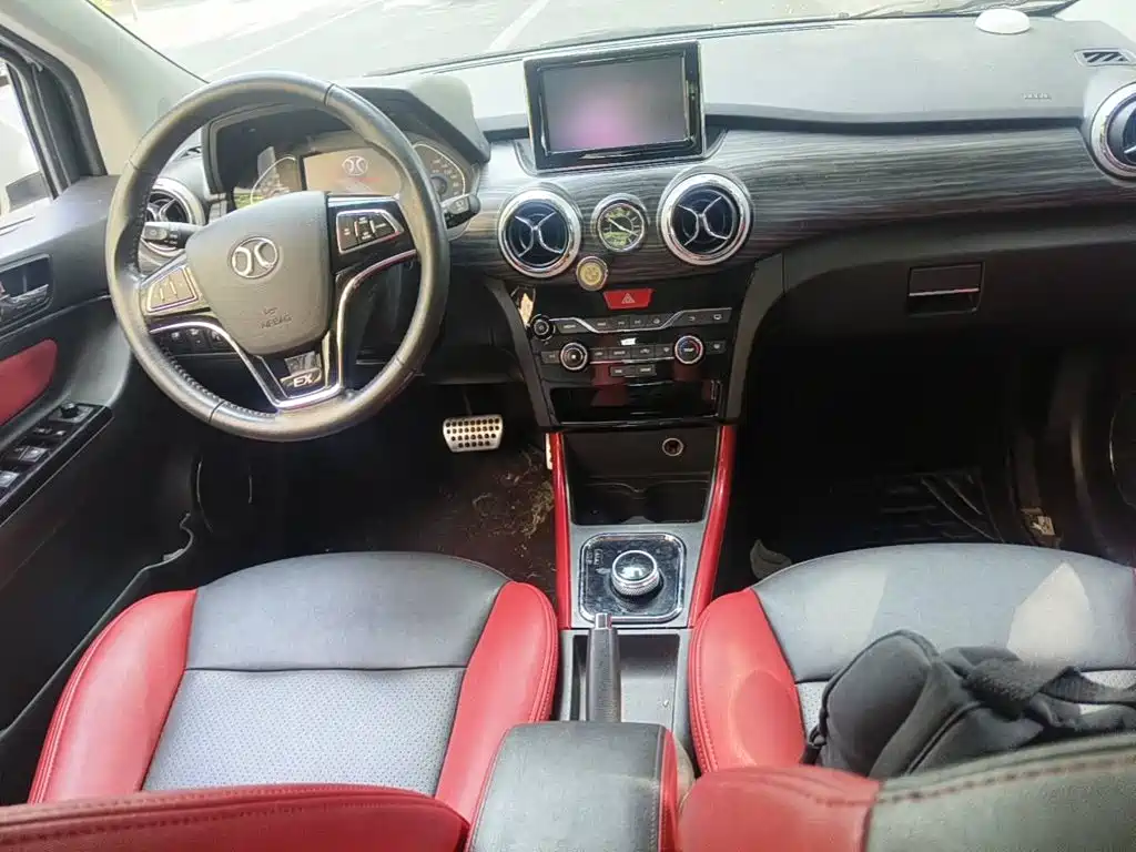 BAIC New Energy EX 2018 2018 EX360 Trend Edition