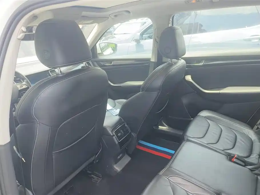 Škoda Kodiaq 2018 Facelift TSI330 5-seat 2WD Premium Luxury Edition фото 11