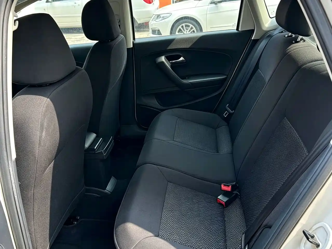Volkswagen Polo 2013 2013 1.6L Automatic Comfort Edition