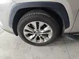 Фото 23 - Toyota Wildlander