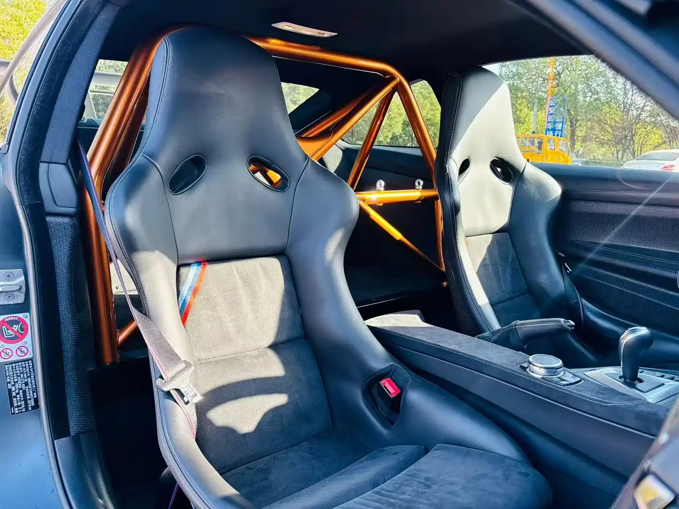 BMW M4 2016 M4 GTS фото 9