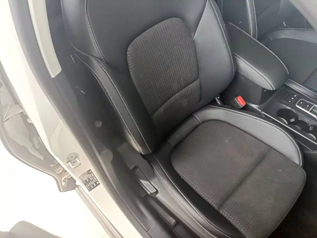 Photo 25 - Ford Focus