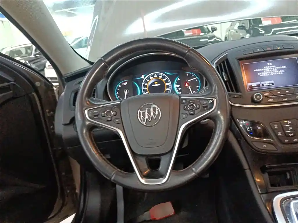 Buick Regal 2015 1.6T Elite Tech Edition фото 11