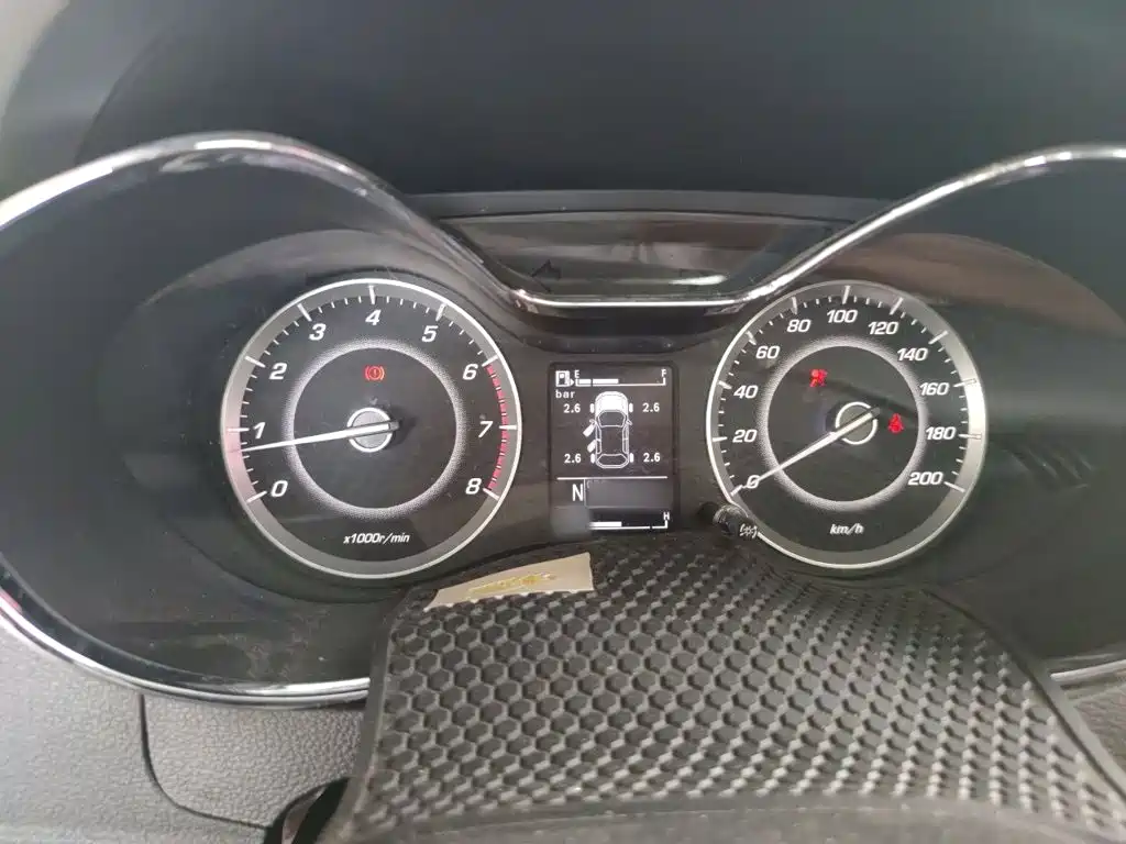 Baojun 560 2017 2016 1.8L iAMT Luxury