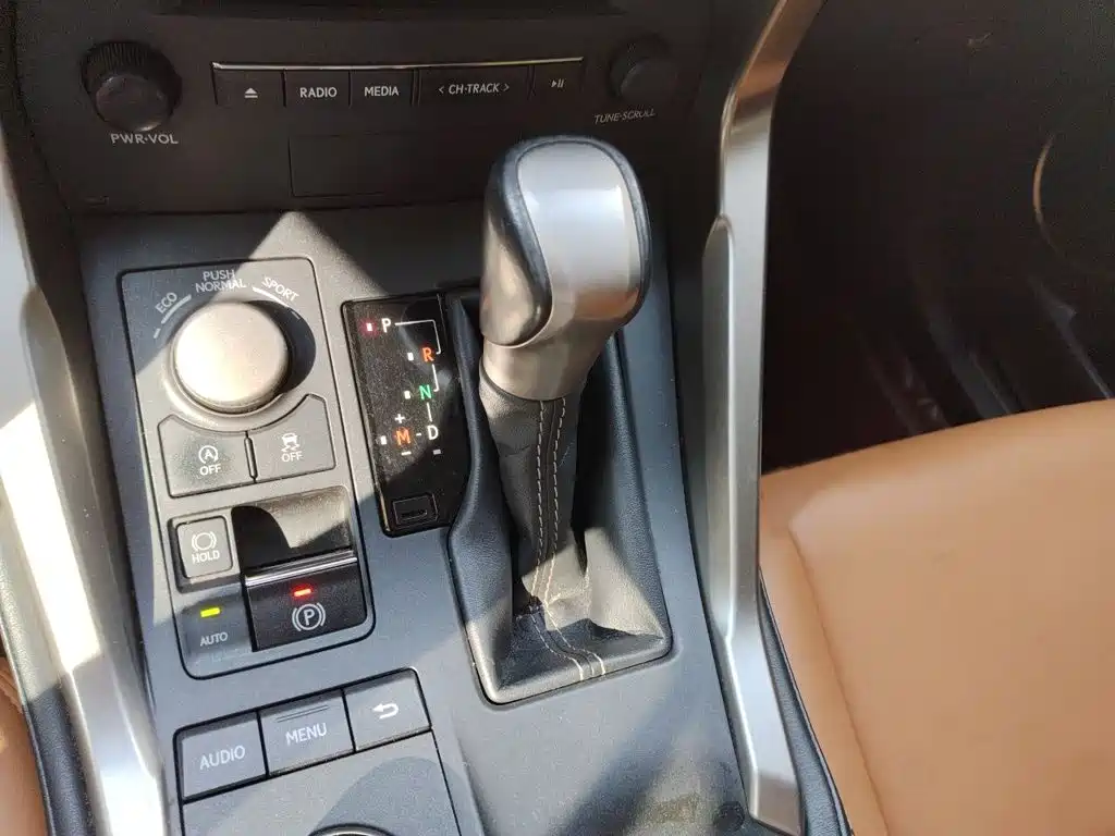 Lexus NX 2015 2015 200 FWD Premium