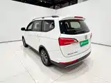 Фото 5 - Baojun 730