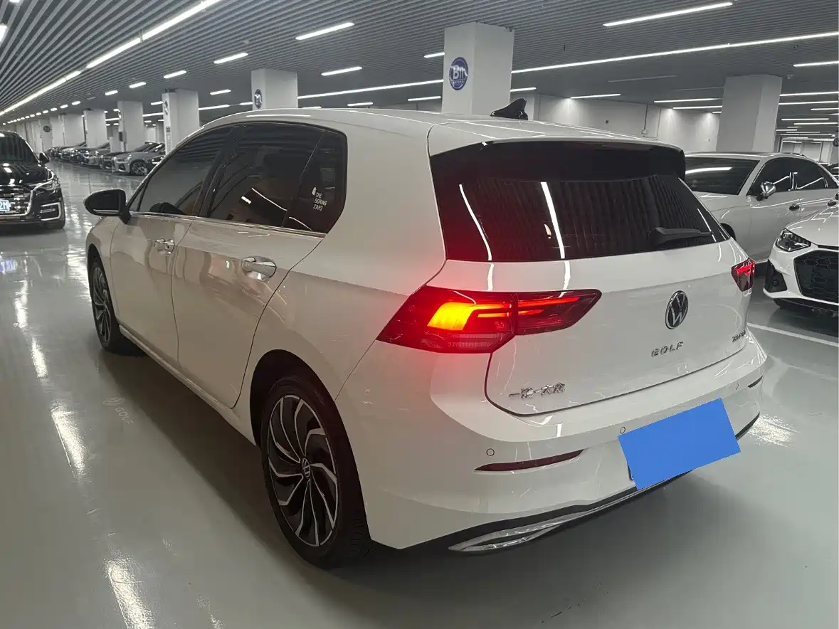 Volkswagen Golf 2025 2023 280TSI DSG Pro