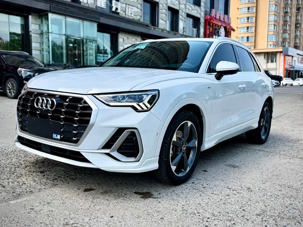 Audi Q3 2022 35 TFSI Fashion Dynamic