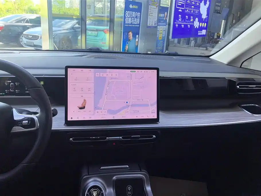 GAC Trumpchi Trumpchi E8 NEV 2024 Model 150km MAX фото 13