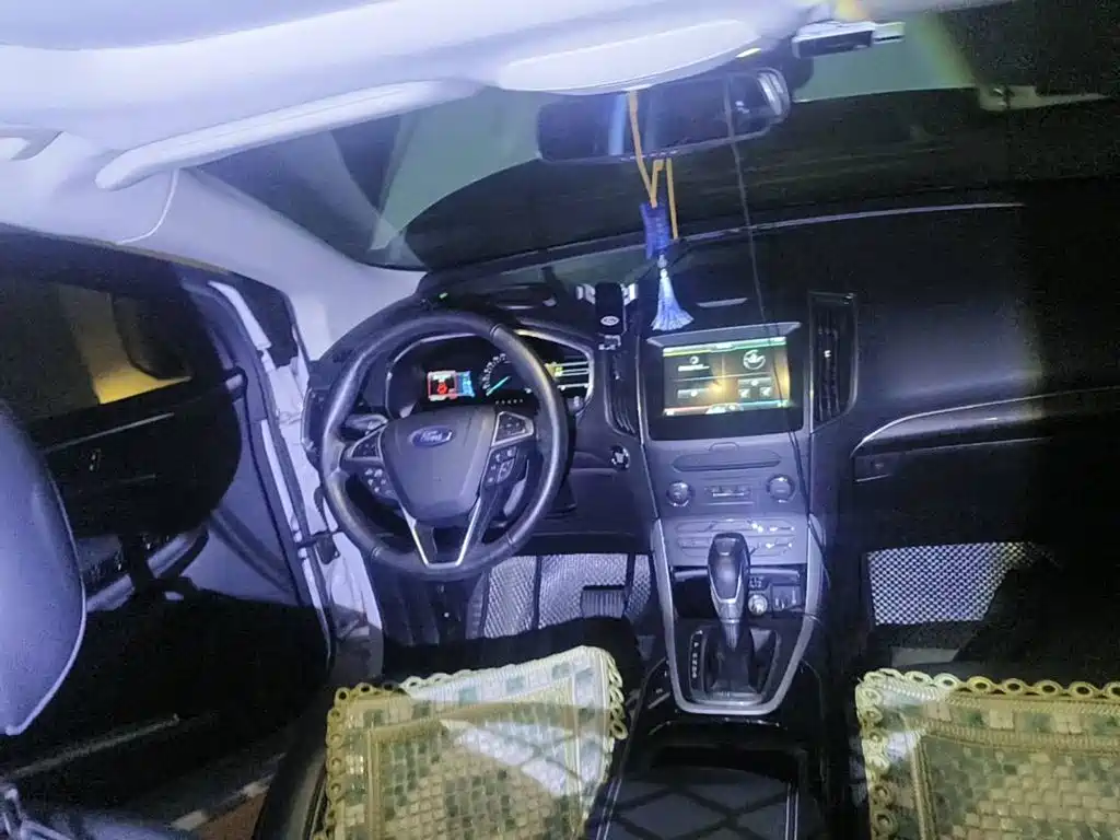 Ford Edge 2015 2015 2.0T GTDi 2WD Luxury