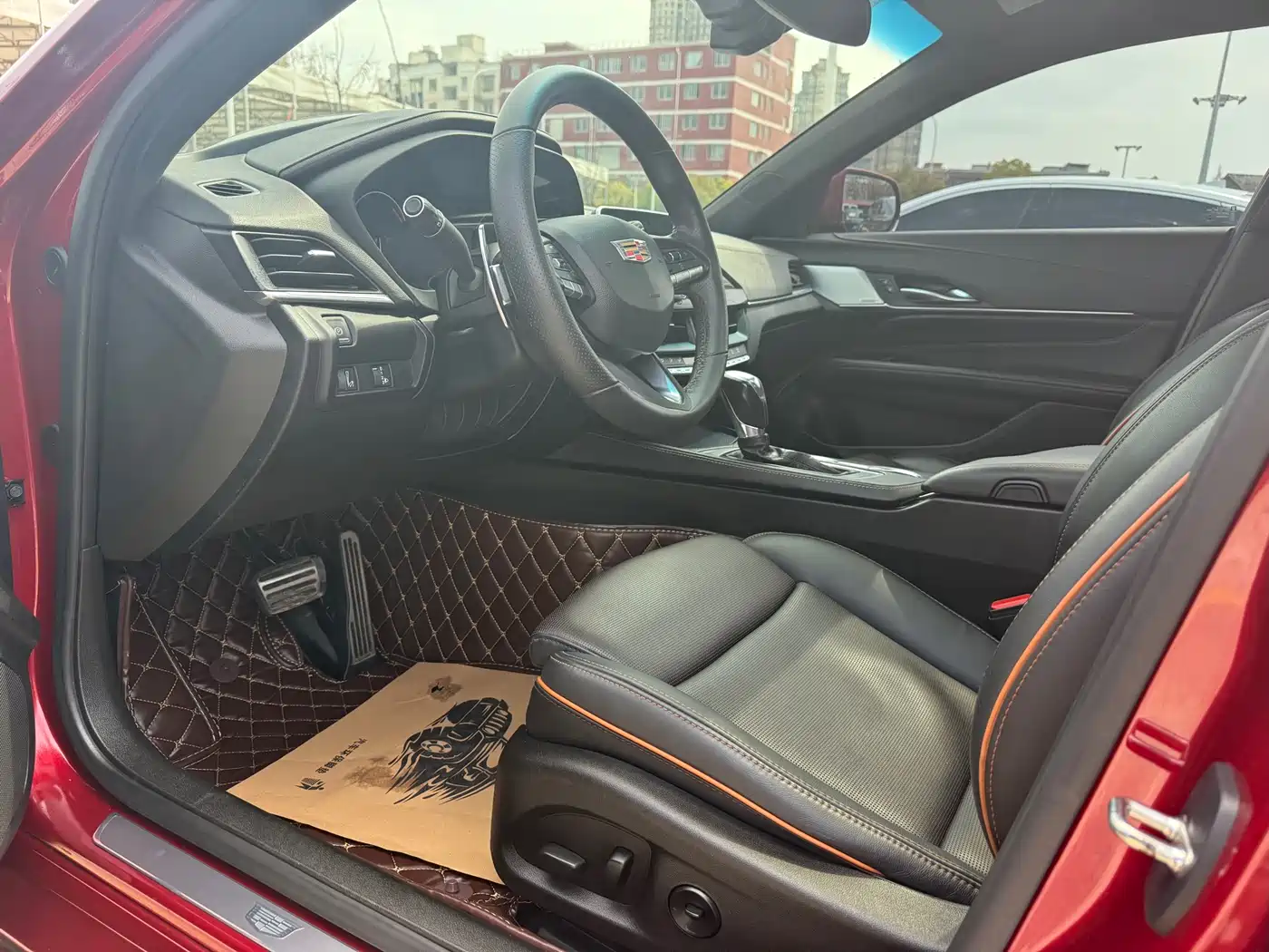 Cadillac CT4 2021 28T Premium Edition фото 10