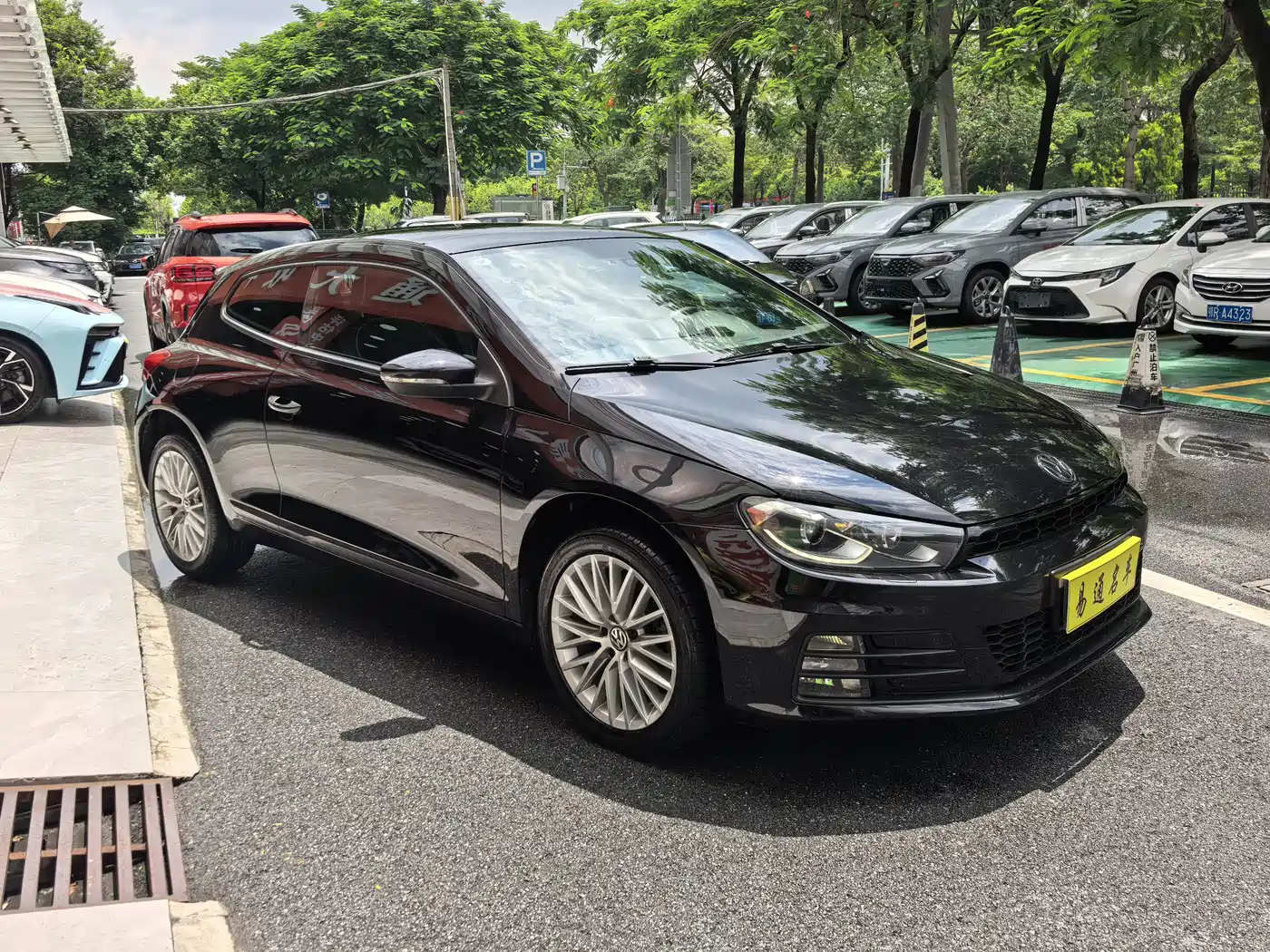 Volkswagen Scirocco 2017 2015 2.0TSI Luxury Edition