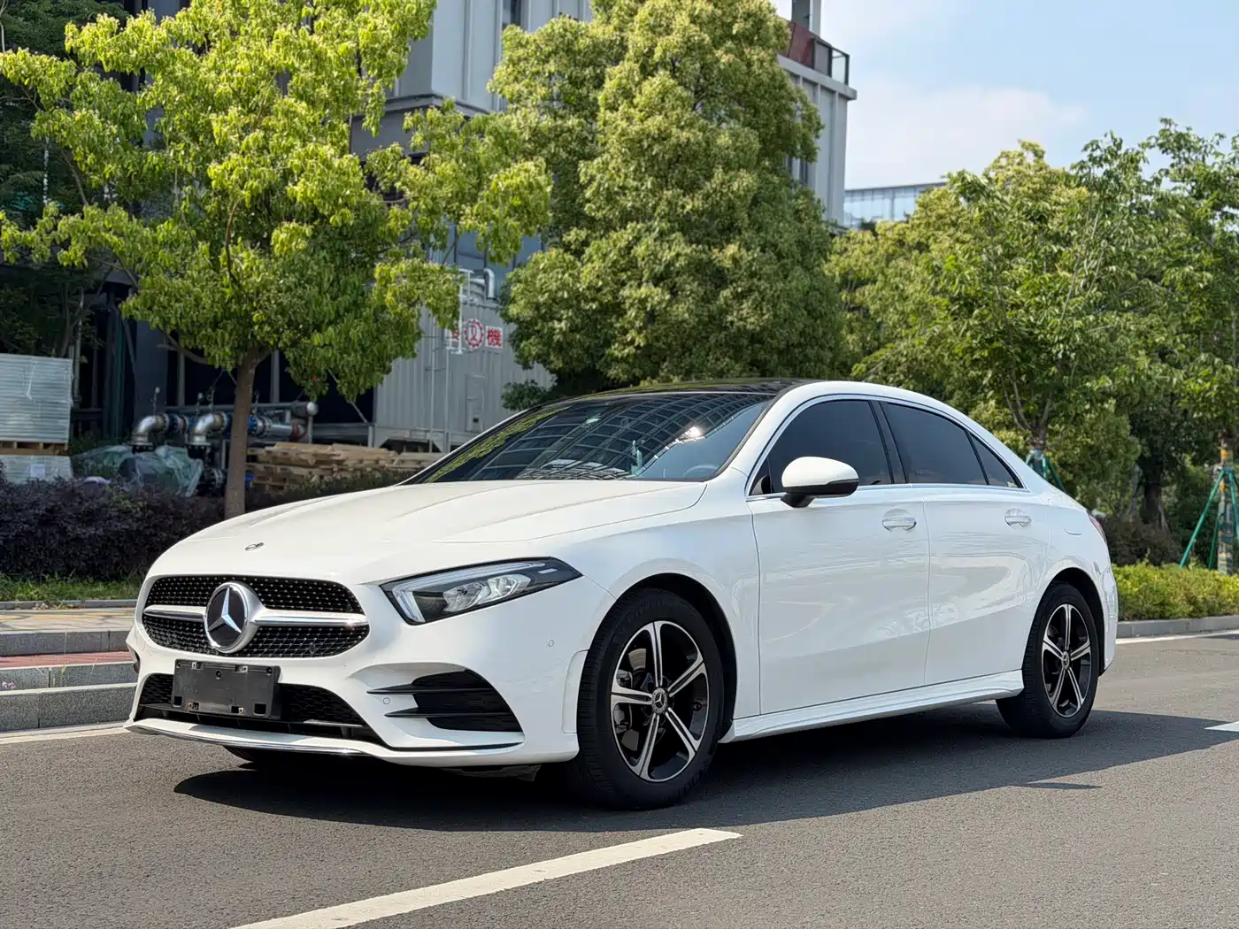 Mercedes-Benz A-Class 2022 Facelift II A 200 L Sport Sedan Fashion
