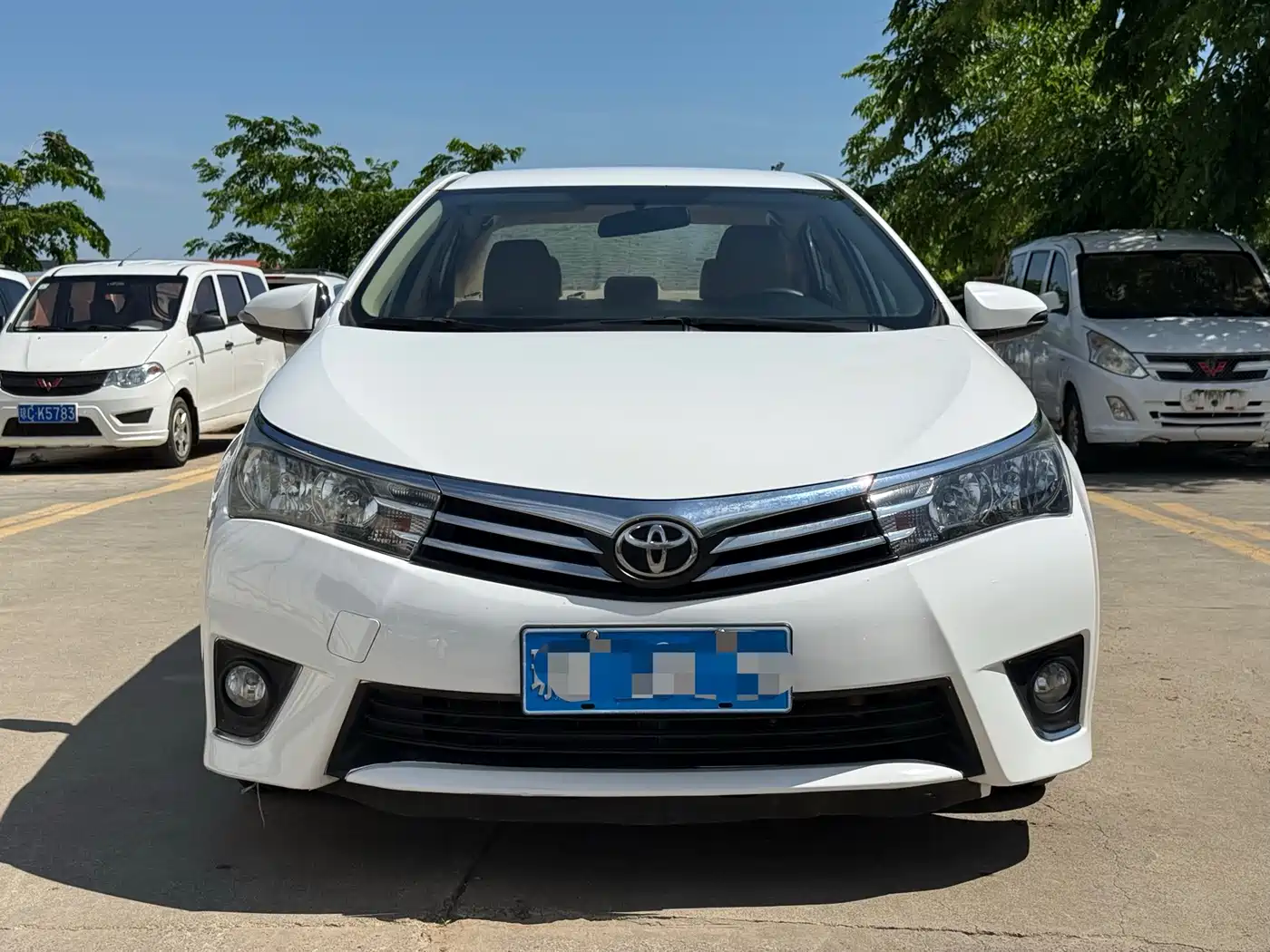 Toyota Corolla 2017 1.2T CVT GL фото 2