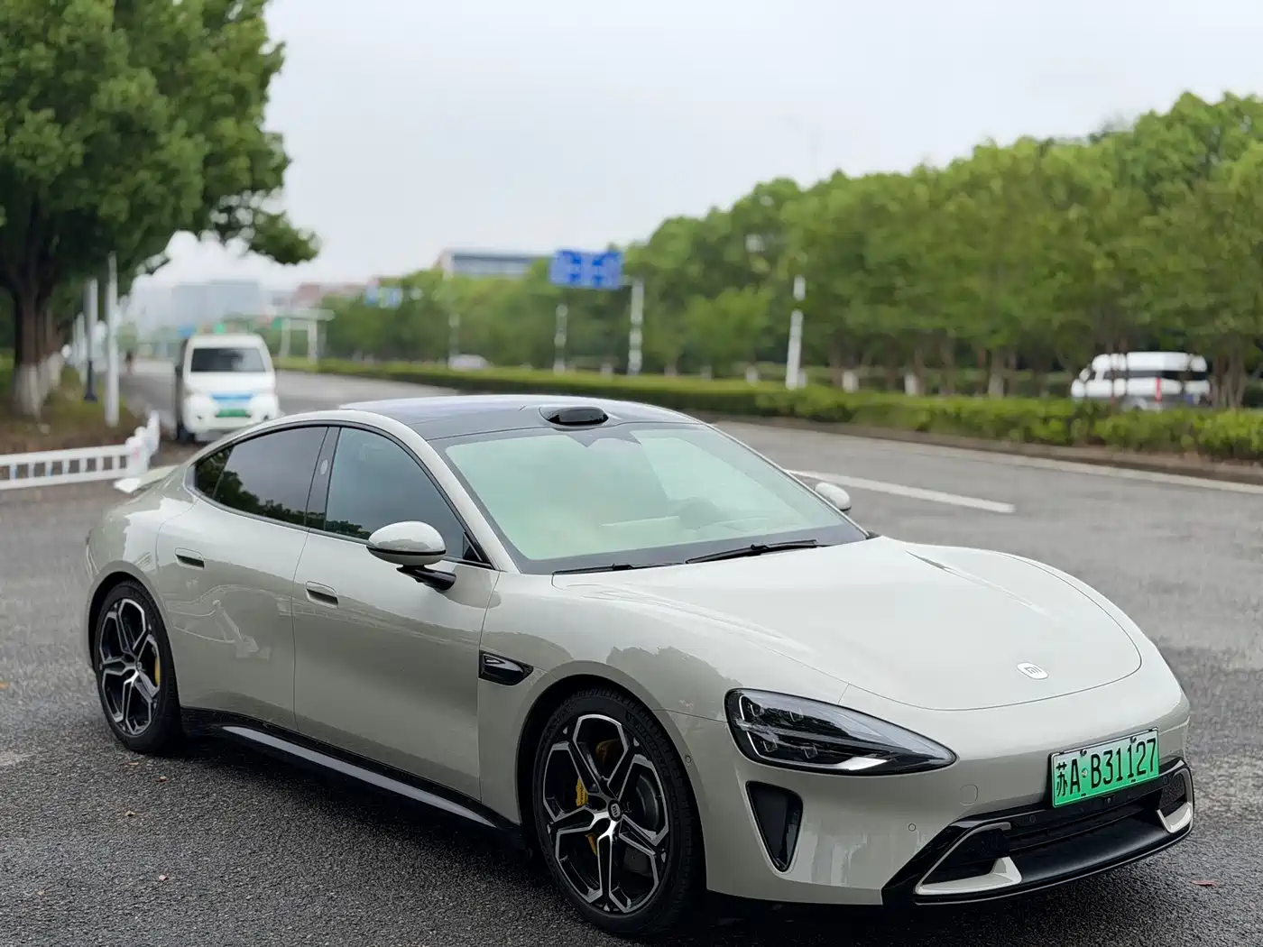 Xiaomi Auto Xiaomi SU7 2024 AWD Extended Range Advanced Smart Driving Max Edition фото 3