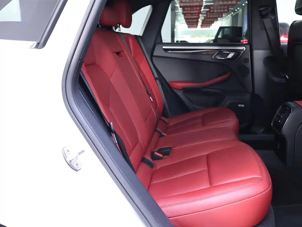 Porsche Macan 2020 Macan S 3.0T фото 23