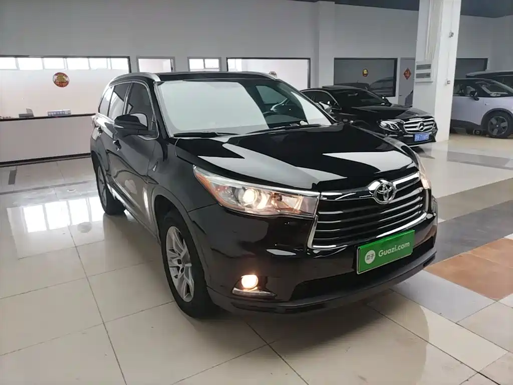 Toyota Highlander 2017 2.0T 4WD Premium 7-Seater фото 4