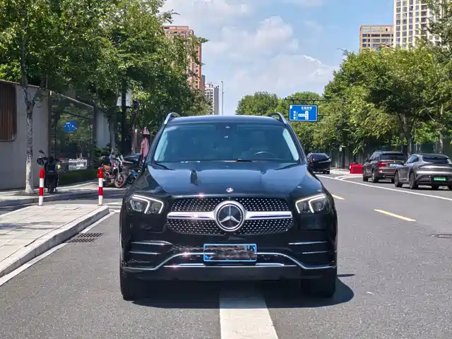 Mercedes-Benz GLE 2023 GLE 350 4MATIC Fashion — фото 2