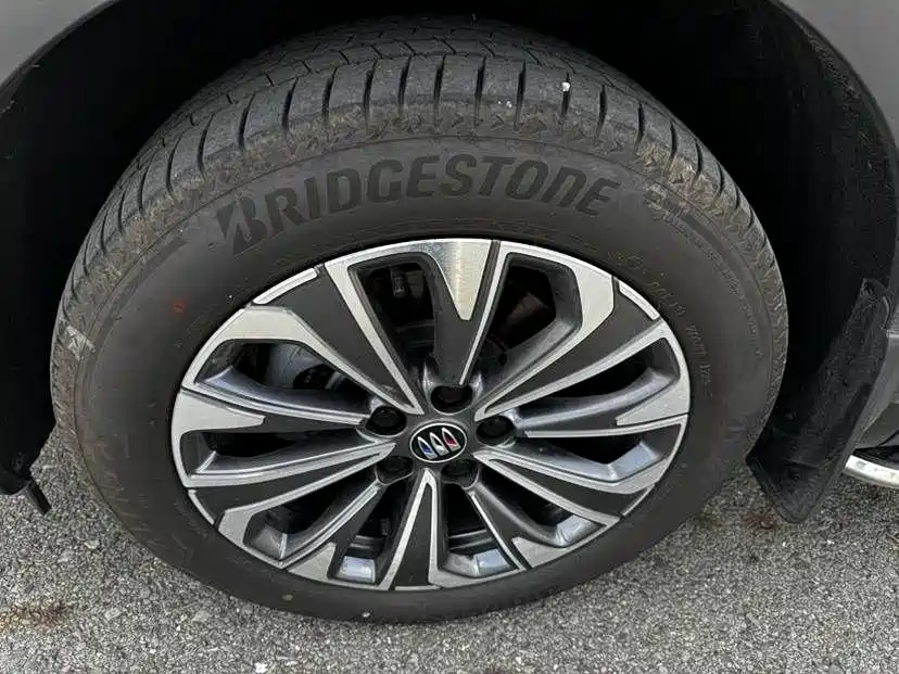 Buick Envision Plus 2025 2025 Enclave Plus 28T 2WD Platinum Edition
