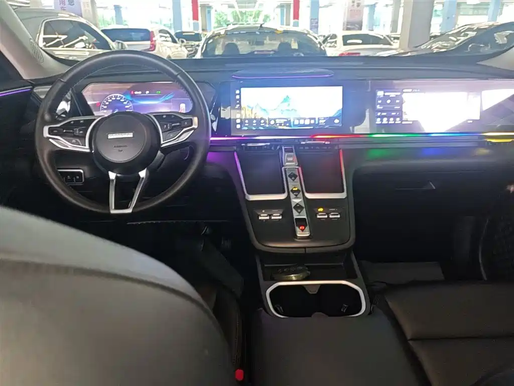 Haval Xiaolong MAX 2023 1.5L Hi4 105 4WD Pilot Edition фото 9