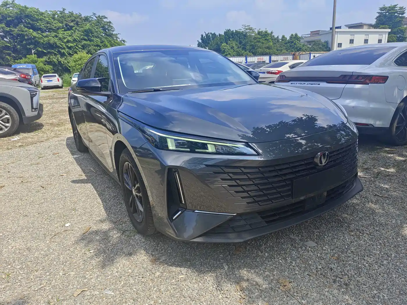 Фото 3 - Changan Yida