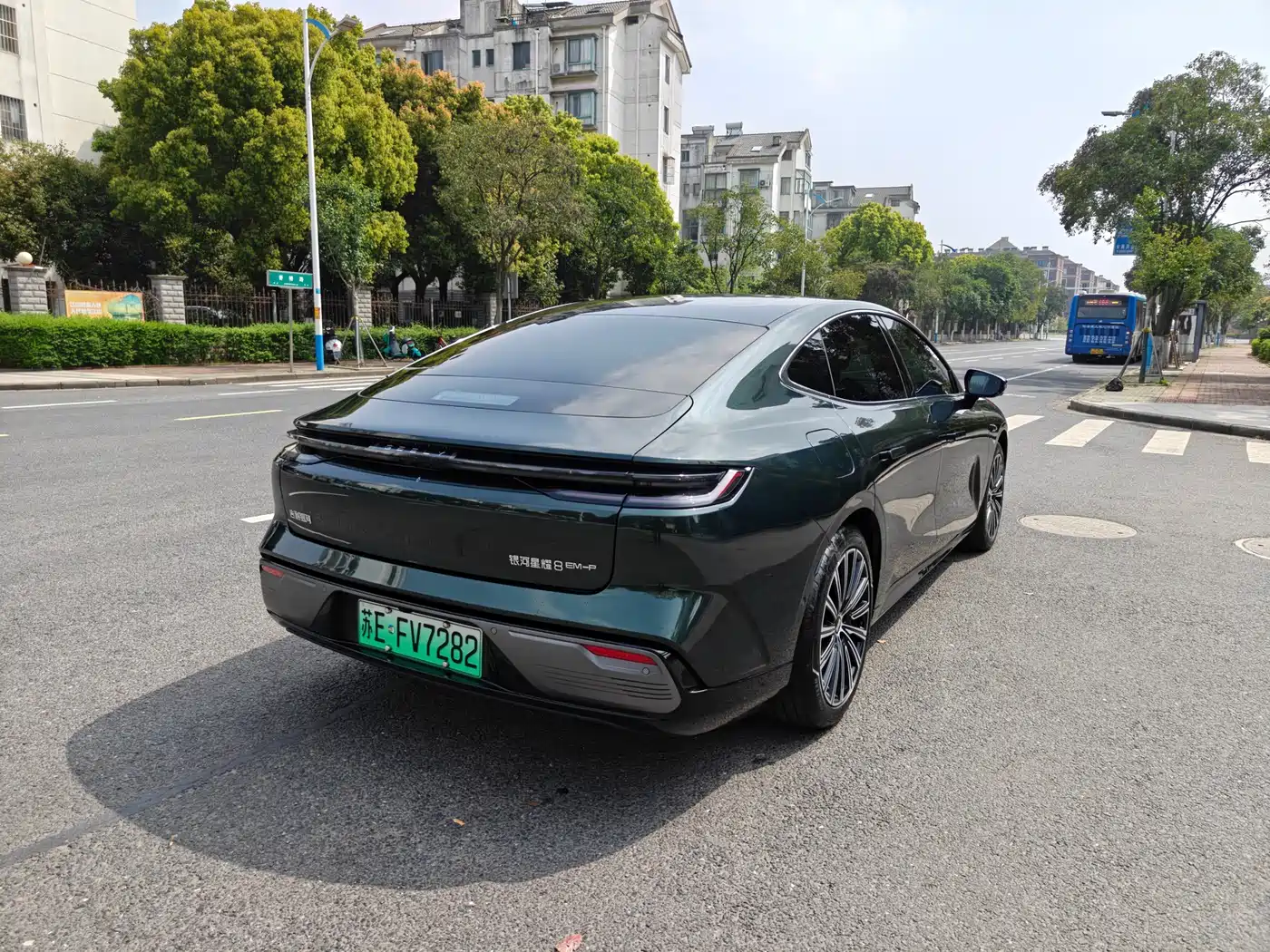 GEELY GALAXY GALAXY SPARKLE 8