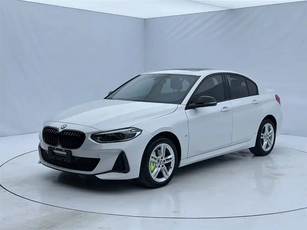 BMW 1 Series 2021 120i M Sport Shadow Edition