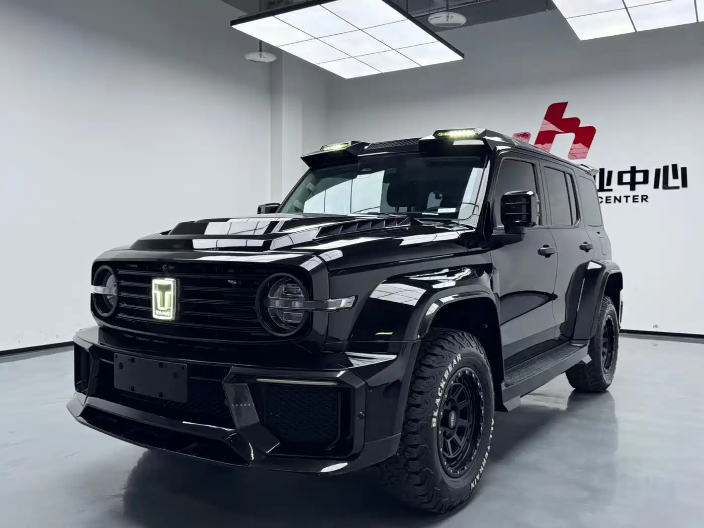 Tank 300 2023 Off-Road Edition 2.0T Conqueror