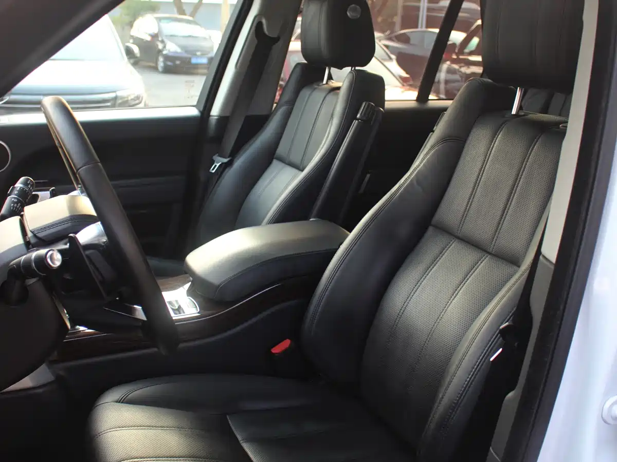 Land Rover Range Rover 2017 3.0 SC V6 Vogue фото 8