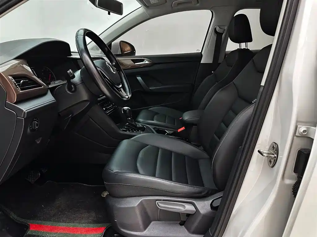 Volkswagen Tharu 2021 Model 280TSI 2WD Comfort Edition фото 19