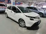 Фото 2 - Honda Fit
