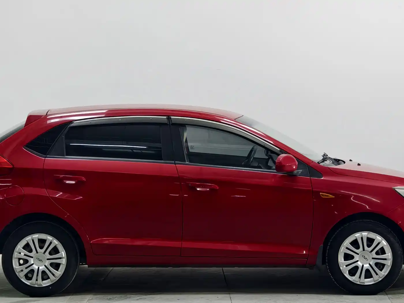 Chery Fengyun 2 2015 2015 1.5L Manual Trend Edition