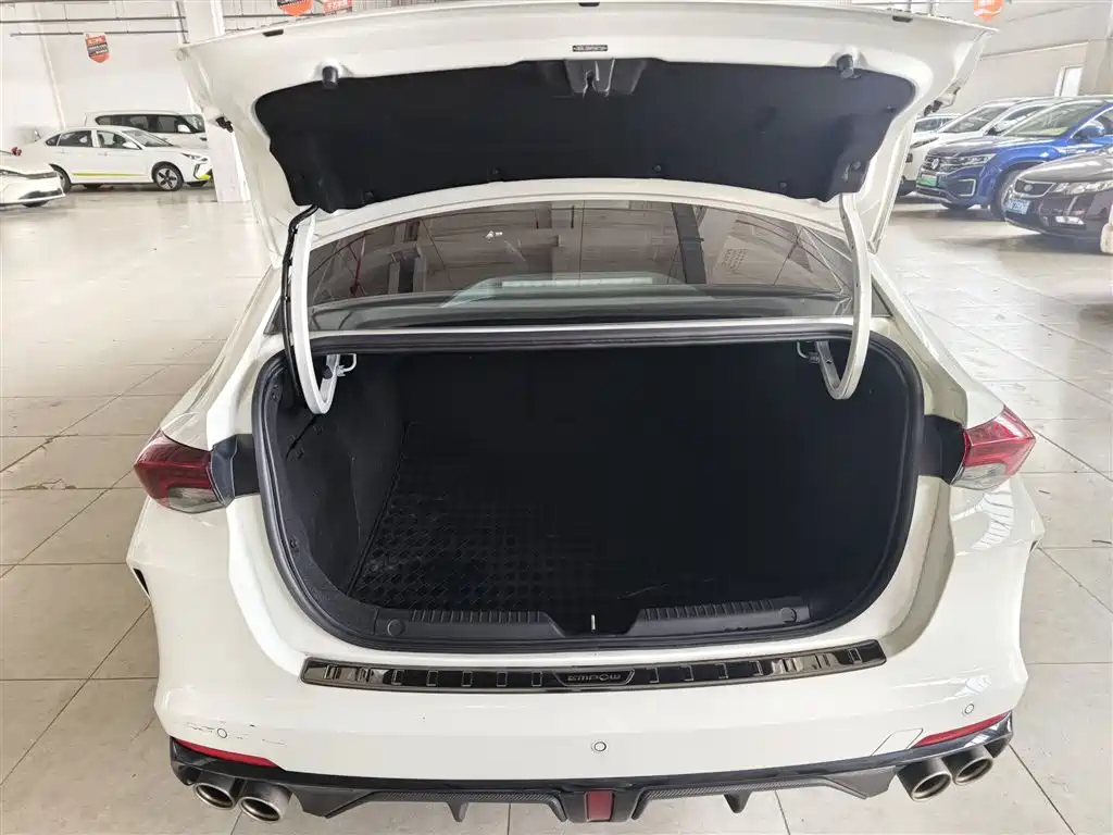 GAC Trumpchi Trumpchi Emkoo 2023 Shadow Leopard H Smart Hybrid фото 16
