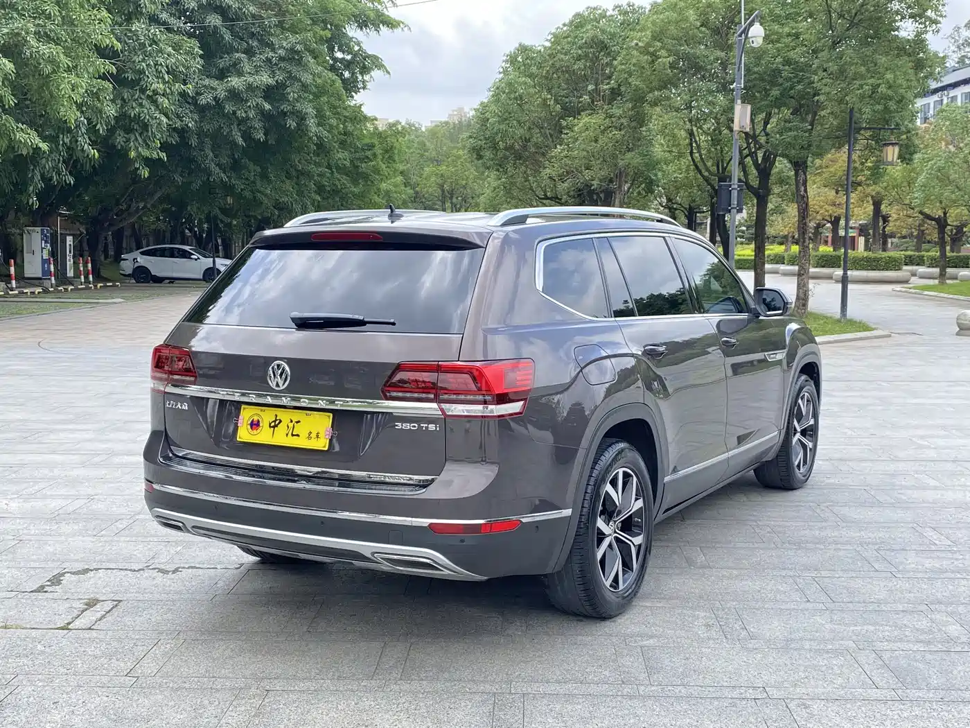 Volkswagen Teramont 2019 380TSI 4WD Luxury Edition China VI фото 7