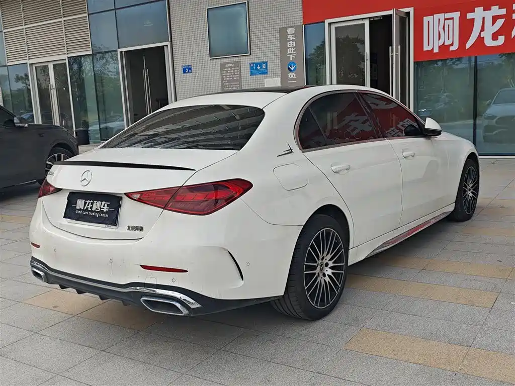 Фото 5 - Mercedes-Benz C-Class
