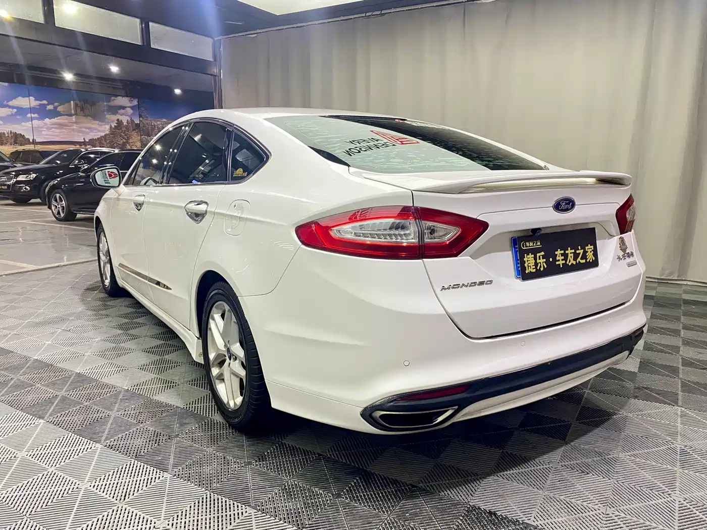 FORD MONDEO