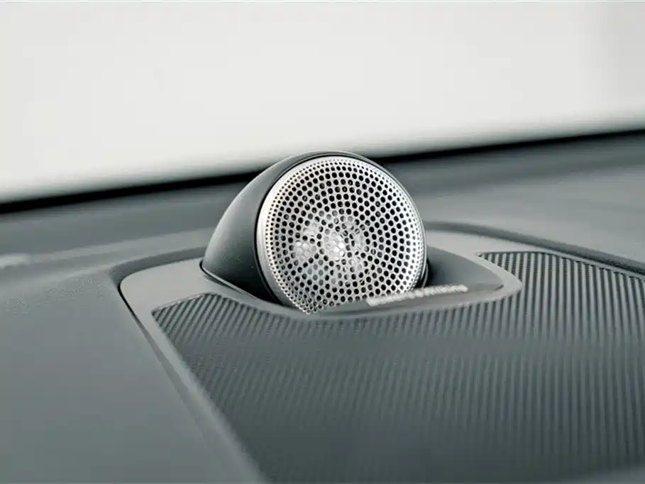 VOLVO XC60 PLUG IN HYBRID