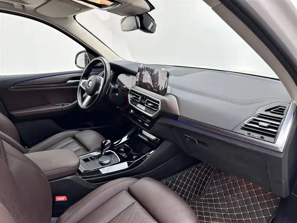 BMW X3 2022 Facelift xDrive30i Leading M Shadow Edition фото 11