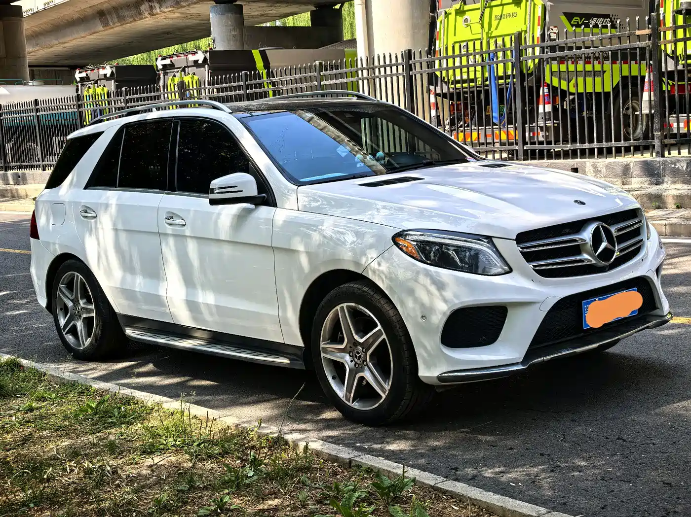 Mercedes-Benz GLE 2018 GLE 400 4MATIC Ultimate Edition фото 2