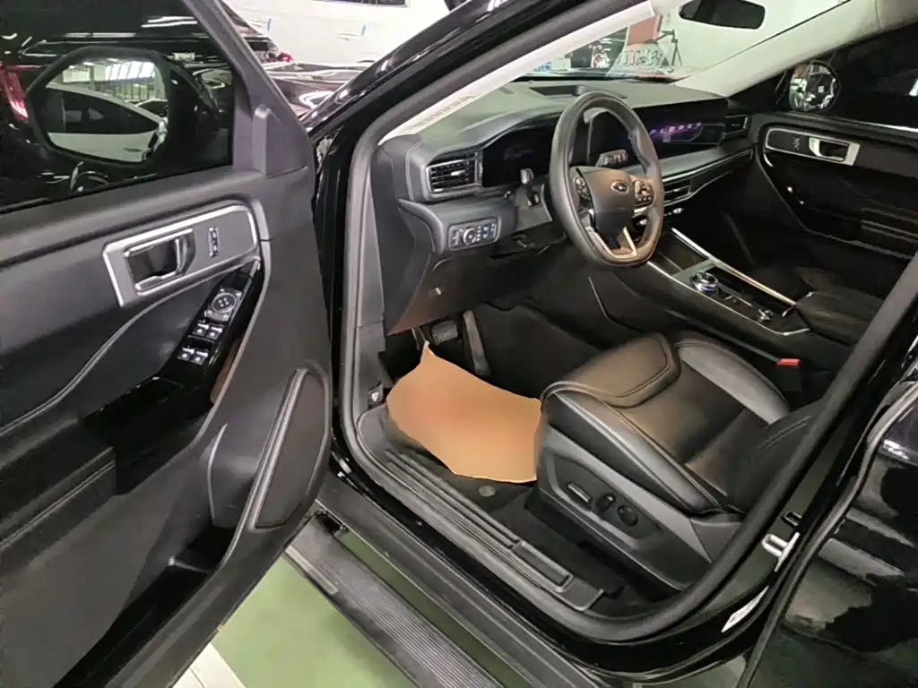 Ford Explorer 2024 2024 2.3T EcoBoost AWD Trend Plus Edition 7-Seater