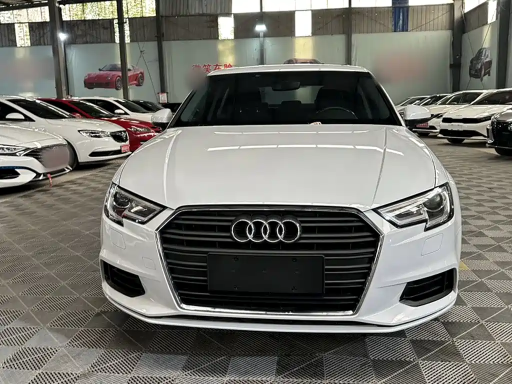 Фото 5 - Audi A3