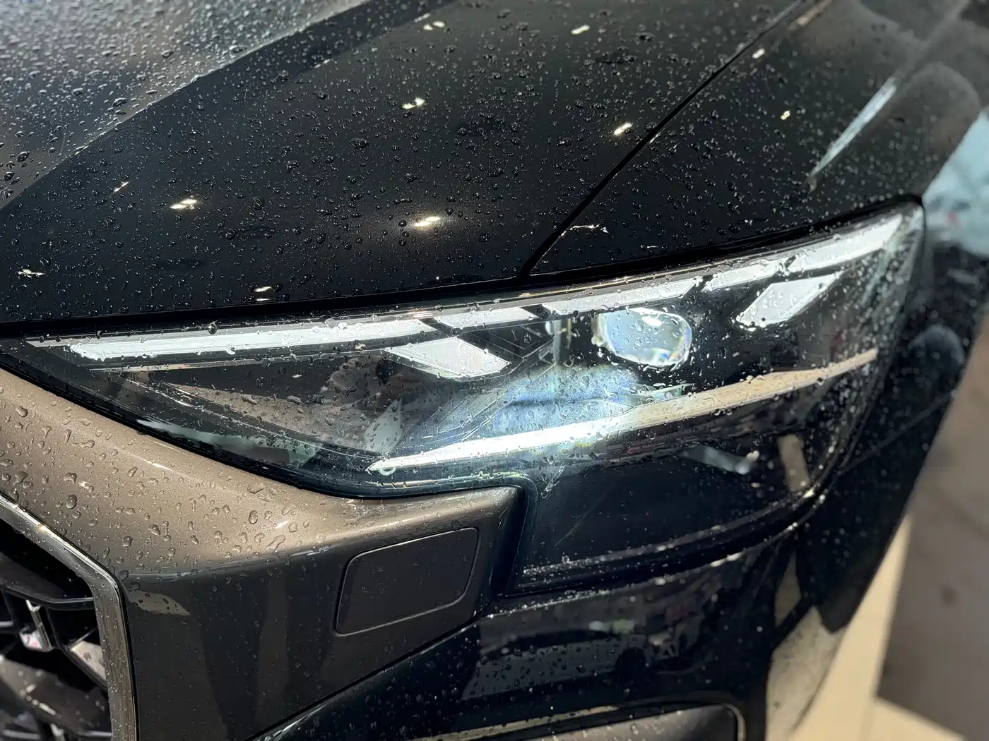 Audi Q8 2024 55 TFSI Luxury Sport фото 18