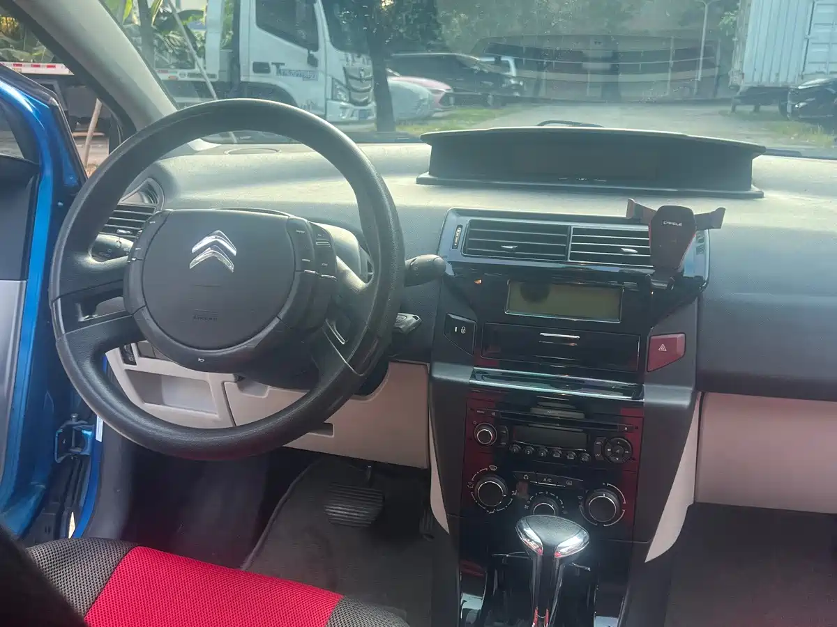 Citroën C-Quatre 2013 2013 Hatchback 1.6L Automatic Leshang