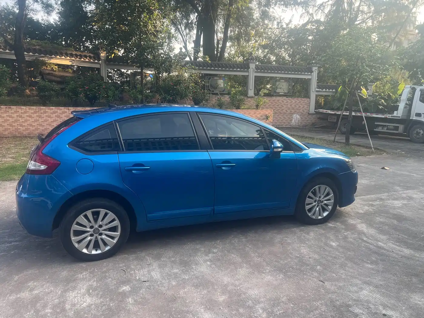 Citroën C-Quatre 2013 2013 Hatchback 1.6L Automatic Leshang